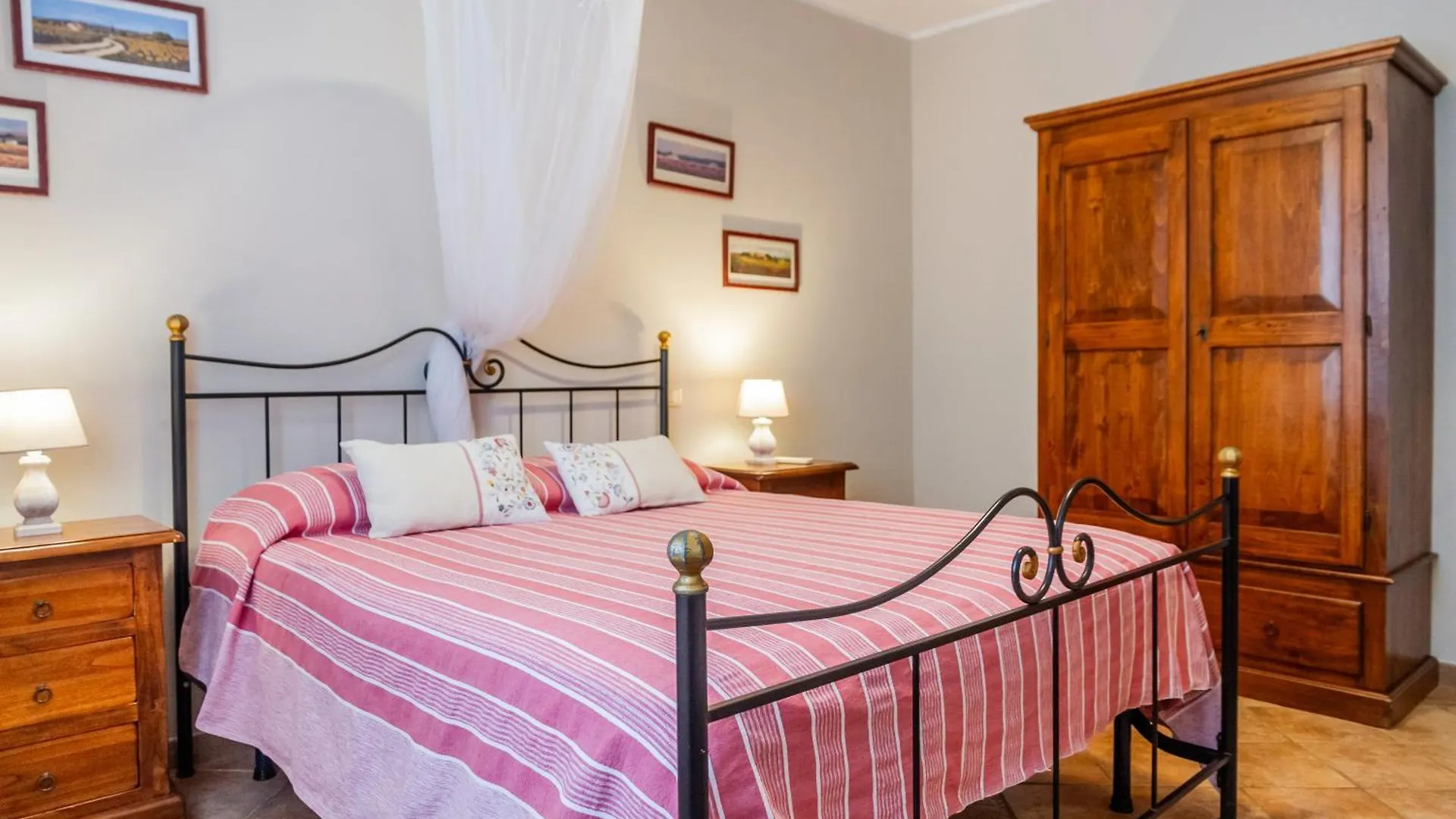 Casale Santo Stefano Βίλα Γκροσέτο Ιταλία
